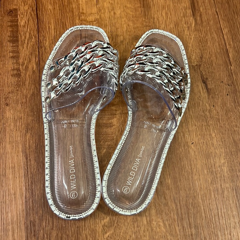 Clear sandals size 9wms